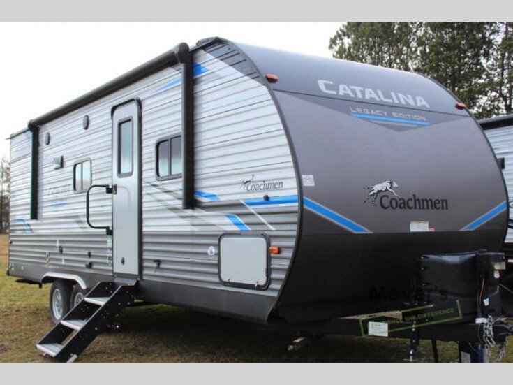 Thumbnail Photo undefined for 2021 Coachmen Catalina Legacy Edition 243RBS